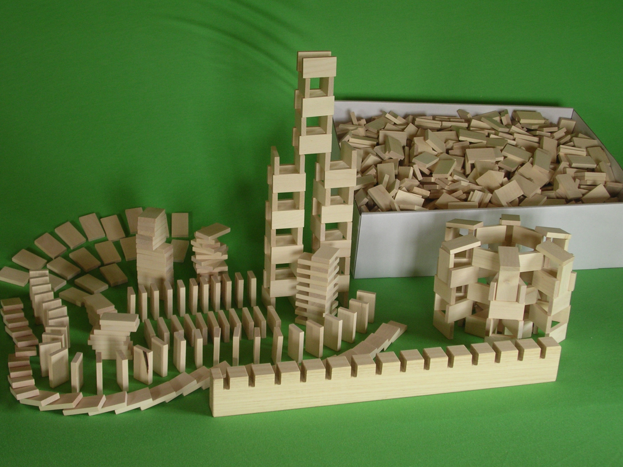Über 1000 Stk Dominosteine aus naturbelassenen Holz NEU - Brett Gesellschaftsspiele - Lohnsburg