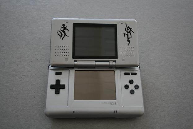  Super Nintendo DS mit 8 tollen Spielen weitere 30 frei wählbar - Videospiele Konsolen - Friedenfels