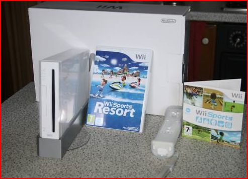 WII Nintendo Konsole 2x FB und 2x Nunchuck  - Videospiele Konsolen - friesack