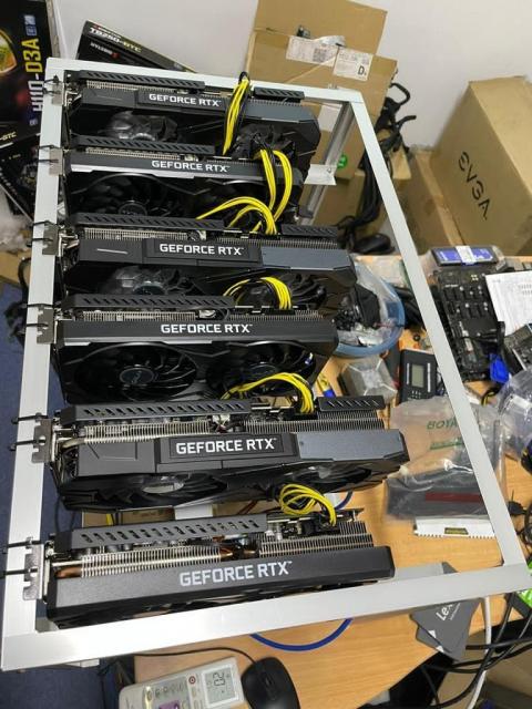 Bitcoin Mining Rigs und Gaming-Grafikkarten - Elektronik - Bielefeld